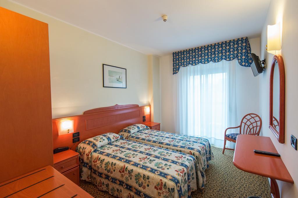 Hotel Brioni Mare Lido di Jesolo Ngoại thất bức ảnh
